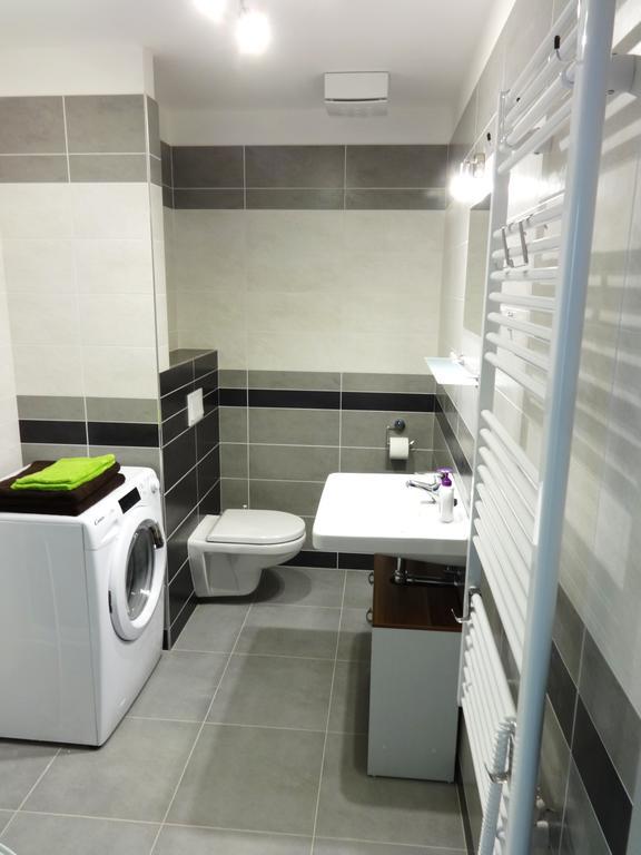 Apartments 4U Center + Free Parking Olomouc Eksteriør billede